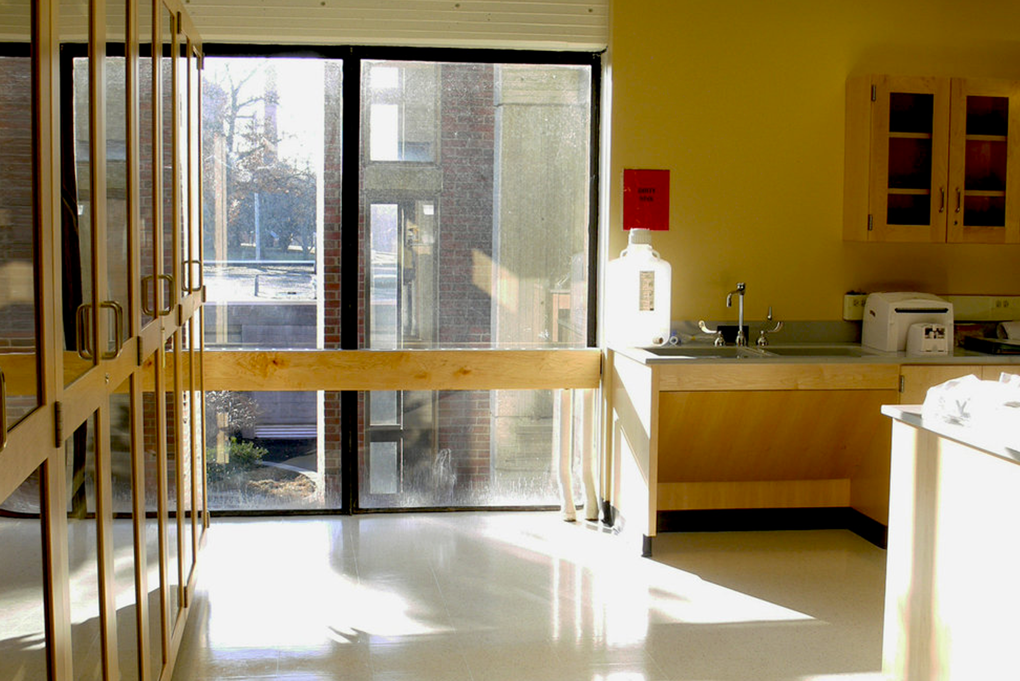 Interior, Health Sciences Laboratory at UMass Lowell, work stations, storage