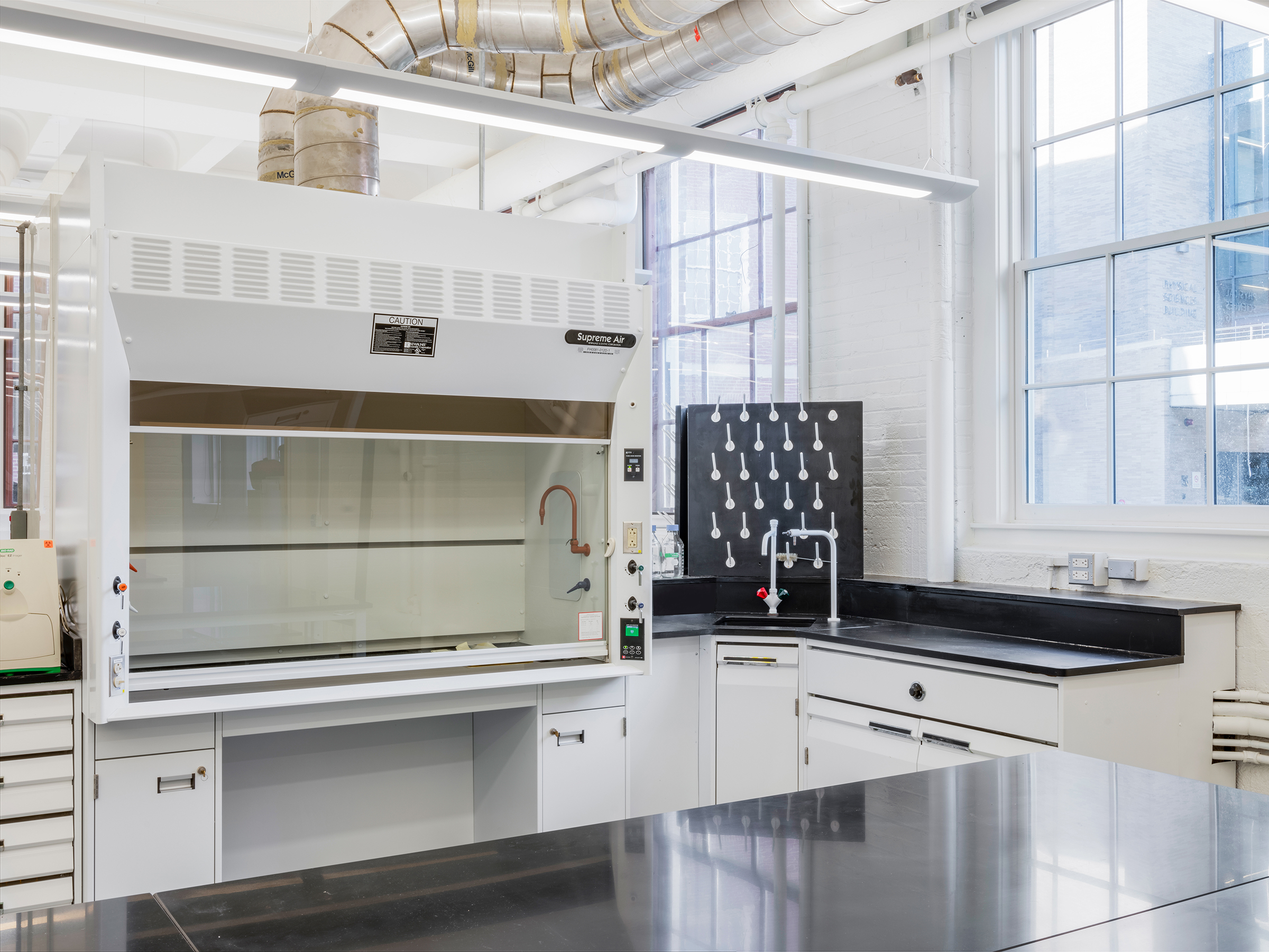 Interior, Goessman Laboratory Renovation at UMass Amherst, fume hood, workstation, equipment