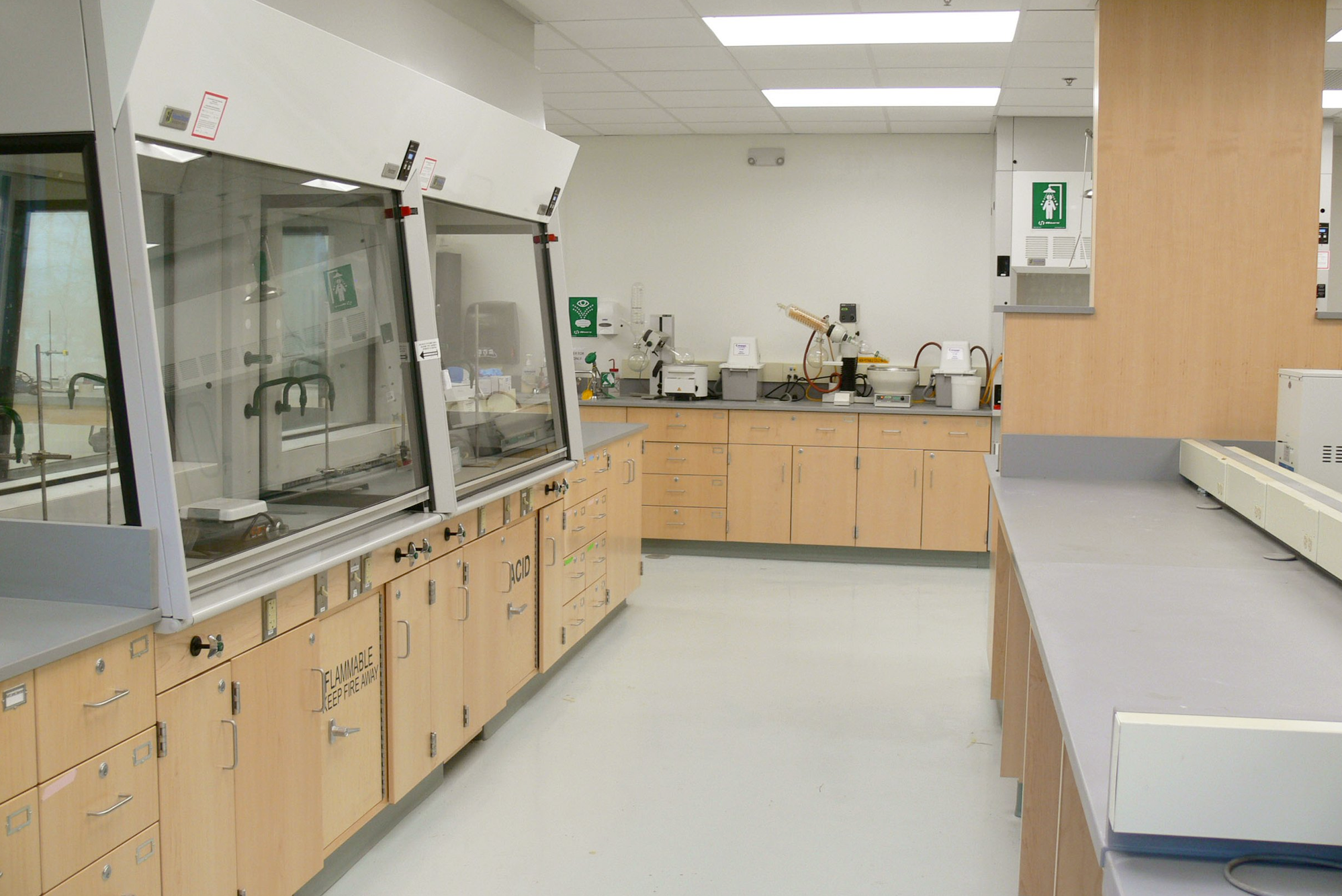 Interior, Olney Teaching Laboratory at UMass Lowell, work stations, fume hoods, storage, equipment